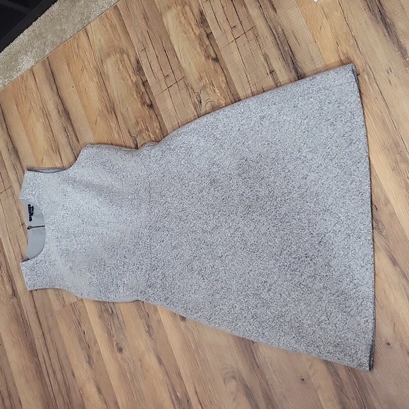 THEORY Raneid K Wool Felt Knit Light Heather Wool Sleeveless A-Line Dress - Picture 4 of 13